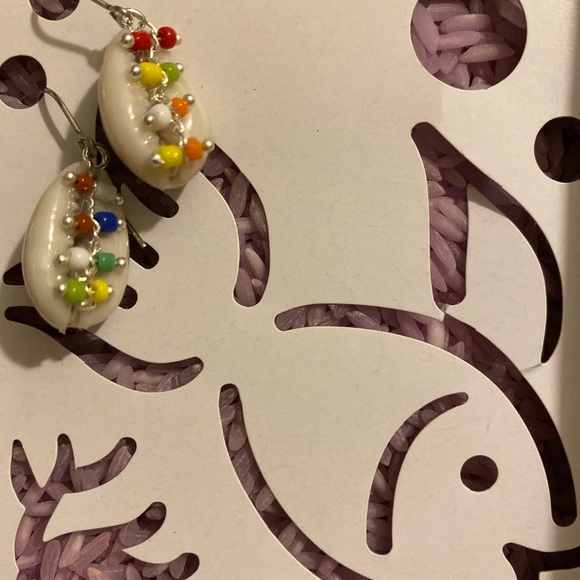 🐚 🐚 Handmade natural cowrie shell earrings - Picture 7 of 8